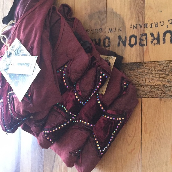 Buckle Velvet Stone maroon cross top NWT // 1 LEFT - Picture 2 of 8